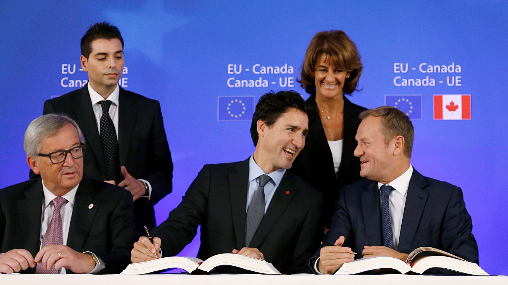 CETA Avropa Birliyinin gündəmində əsas müzakirə mövzusu olacaq