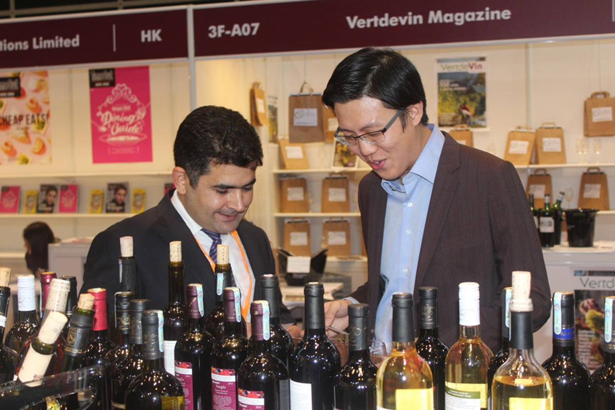 Azərbaycan Çinə 500 min şüşə şərab ixrac edəcək