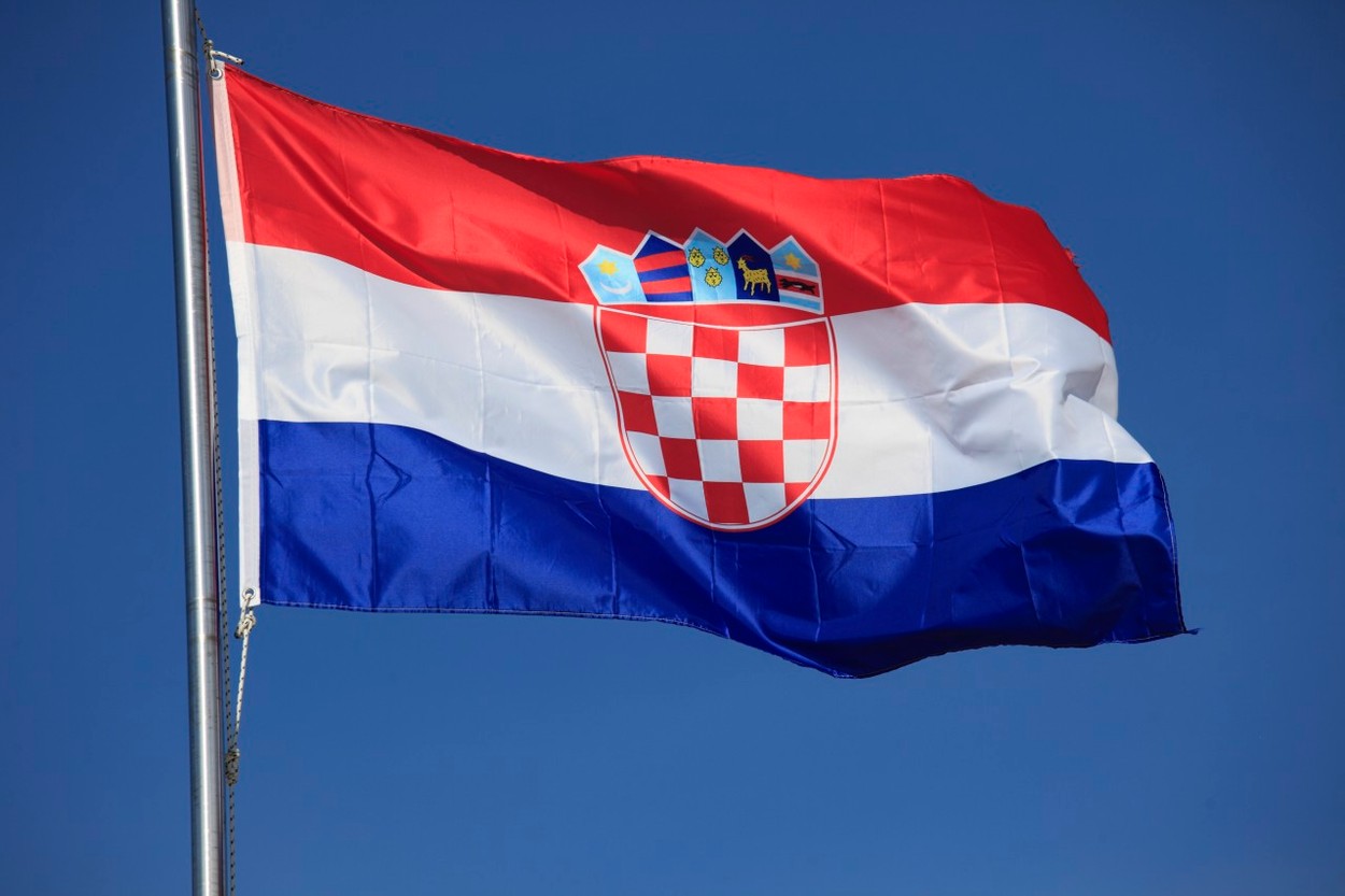 Balkan ölkələri Xorvatiyanı hədələyib