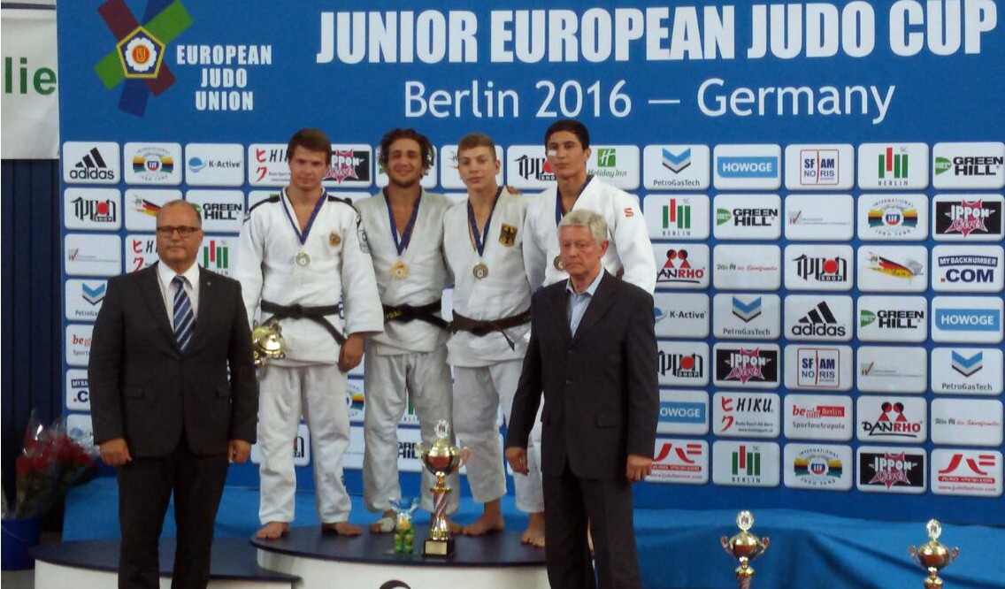 Azərbaycan cüdoçuları ilk gün 4 medal qazanıb
