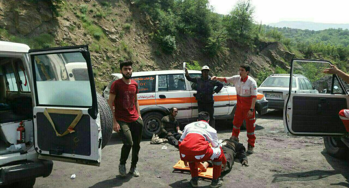 İranda şaxtada partlayış olub, 50-yə yaxın insan dağıntılar altında qalıb