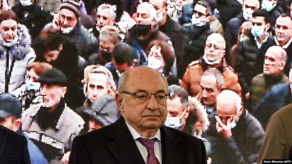 Ermənistan müxalifəti ‘sarsıntı istəmir’