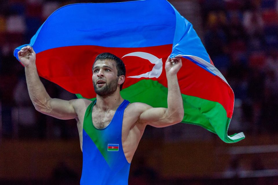 Azərbaycan güləşçisi dünya çempionu oldu [video]