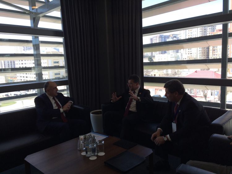 Elmar Məmmədyarov BMT Baş Assambleyasının sədri ilə görüşüb