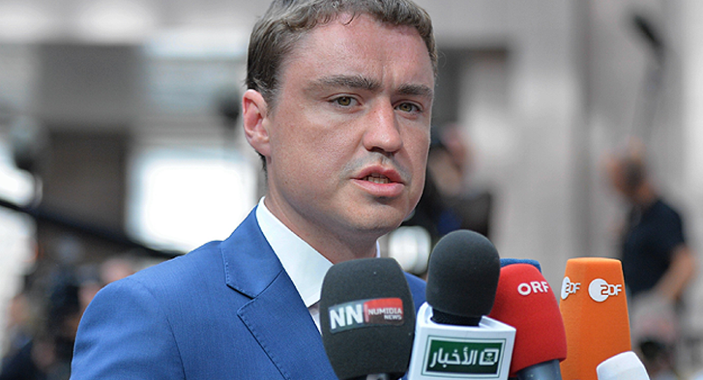 Estoniyada parlament baş nazirə etimadsızlıq göstərib