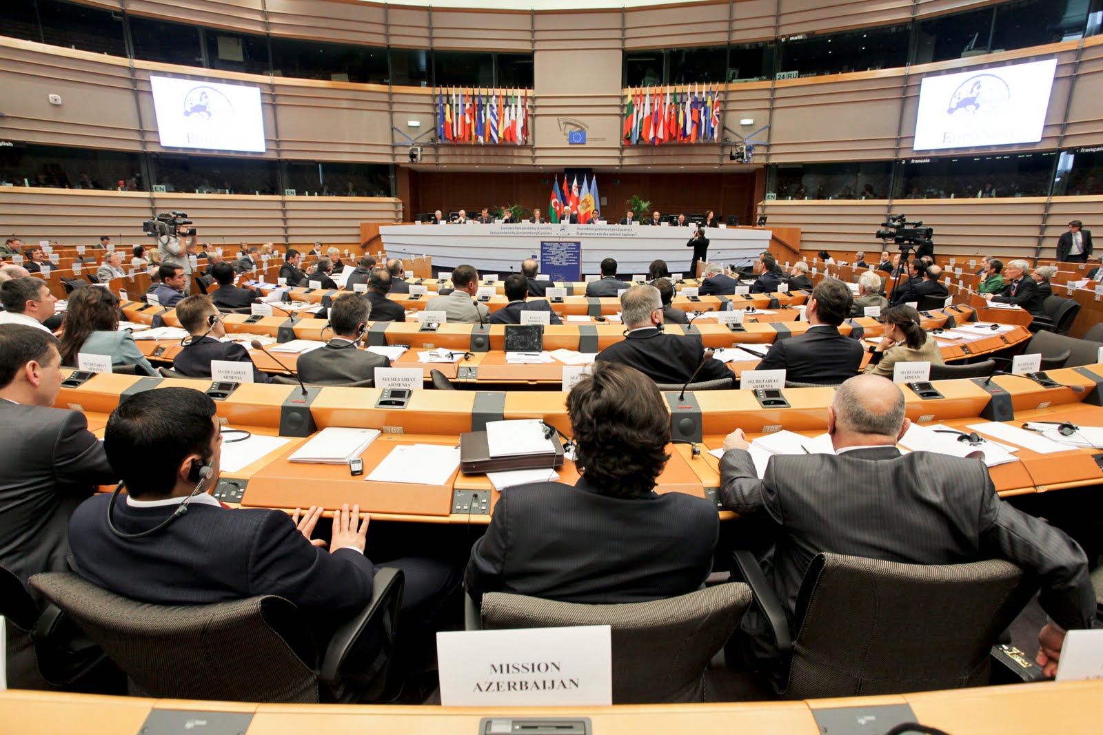 Azərbaycanlı deputatlar yenidən "Euronest"in iclasında