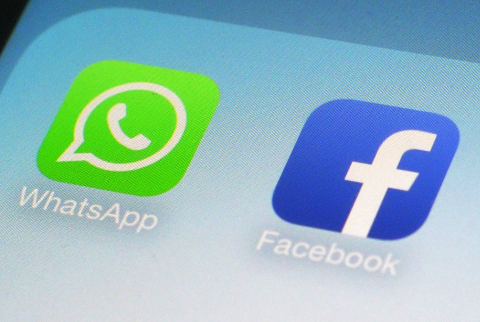 Avropa Komissiyası Facebook-u WhatsApp-a görə cərimələyib