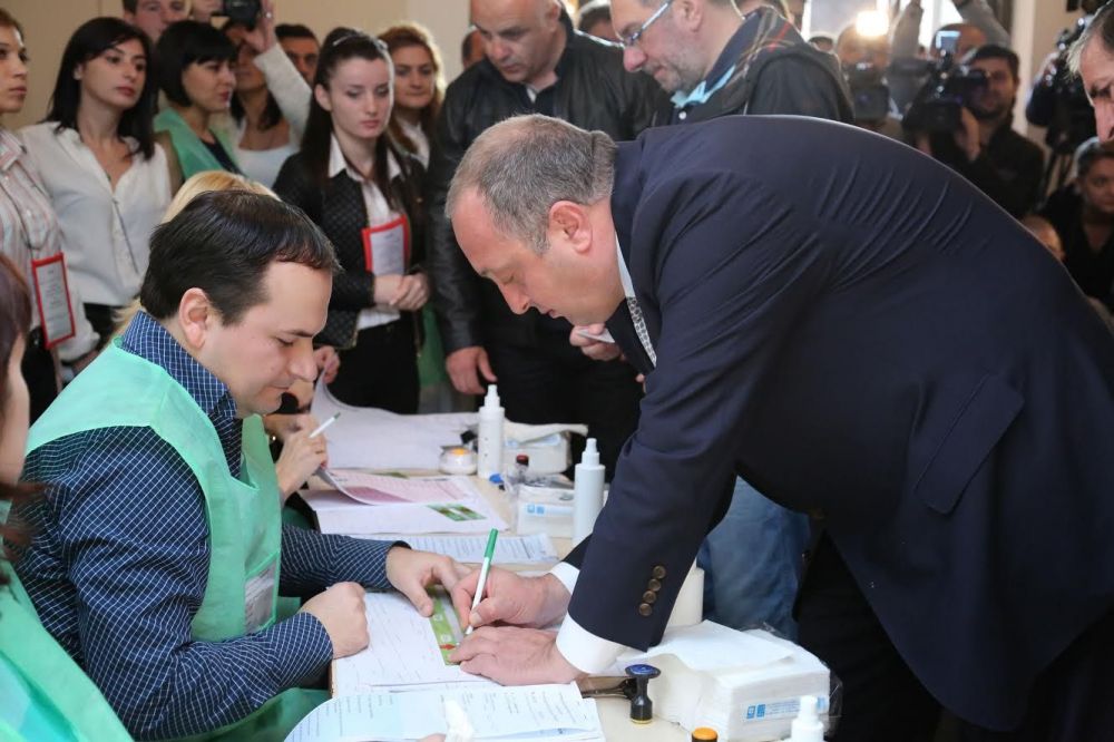 Gürcüstanda Prezident seçkilərinin ikinci turunun tarixi elan olunub