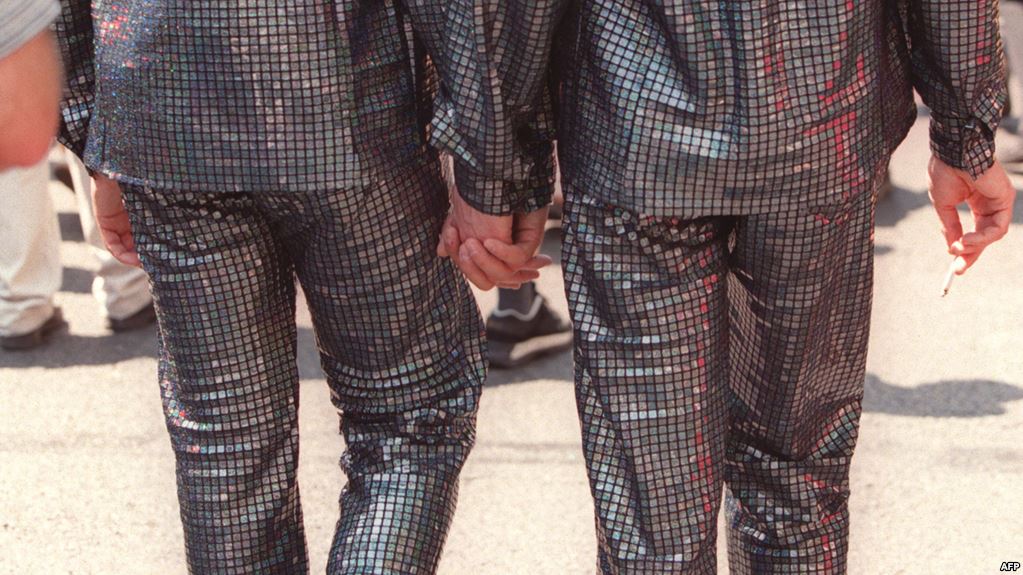 50 min homoseksualın məhkəmə hökmü ləğv olunacaq