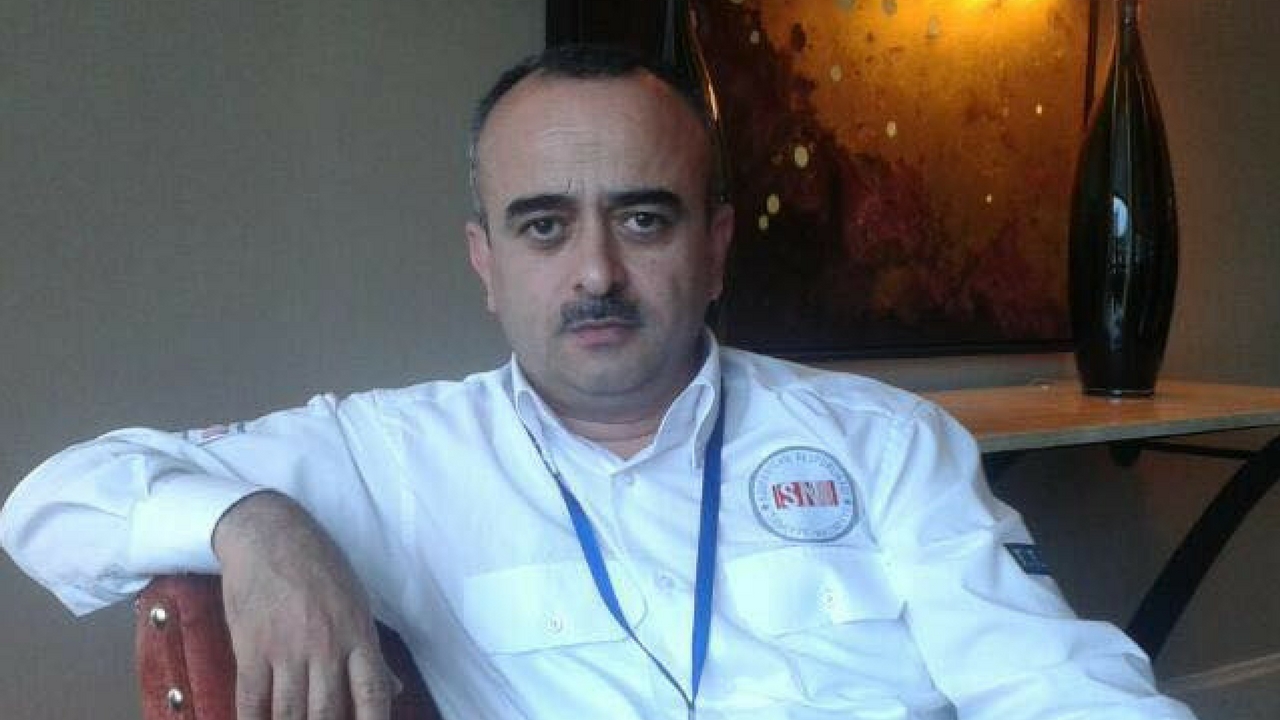 Partiya sədrinin müavini mitinqdə iştiraka görə işdən çıxarılıb