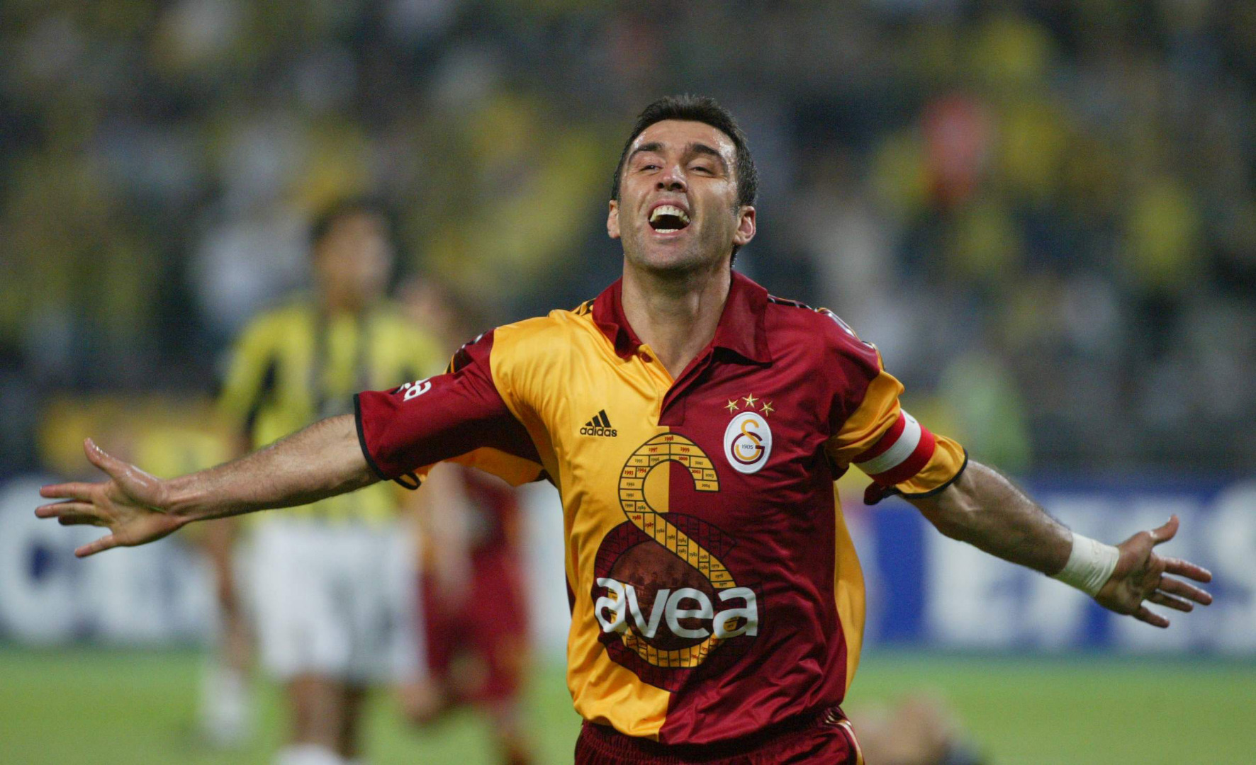 Hakan Şükür barədə həbs qərarı çıxarılıb