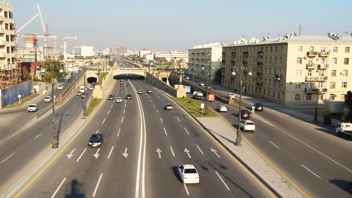 Bakının mərkəzi prospektində sürət həddi artırılıb