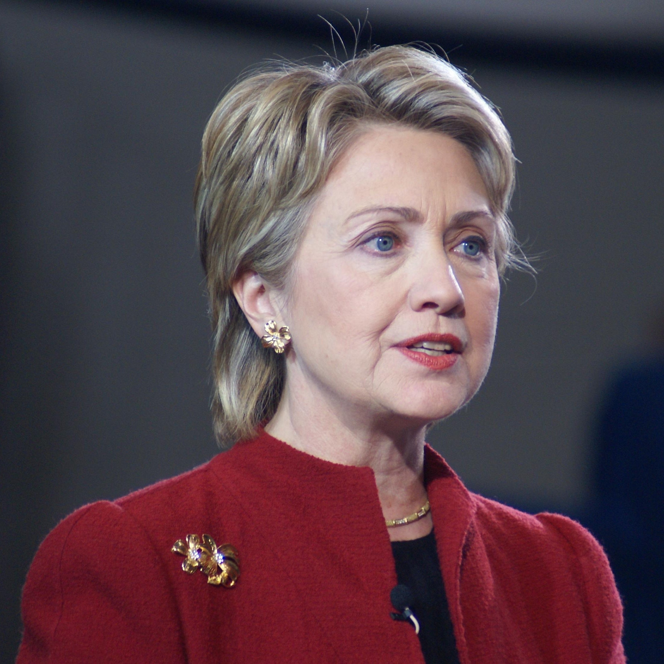 Hillari Klinton yeni siyasi təşkilat yaradıb