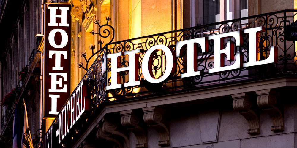 Azərbaycanda hotellərin mərtəbələri qadınlar və kişilər üçün bölünə bilər