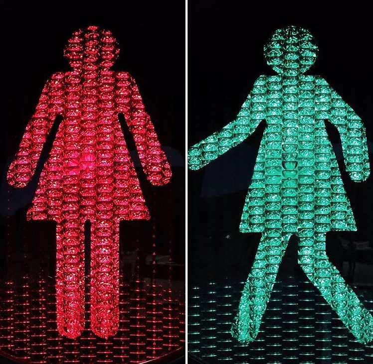 Avstraliyada "qadın" işıqforlar peyda olub