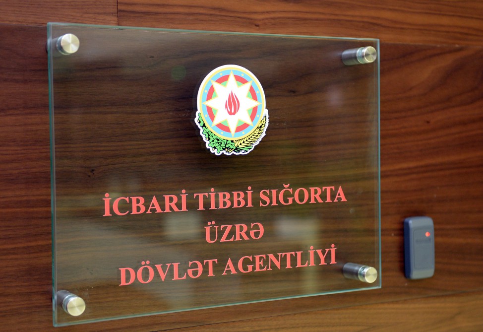 İcbari tibbi sığorta çərçivəsində vətəndaşlara xidmət göstərəcək özəl klinikalar açıqlanıb - SİYAHI