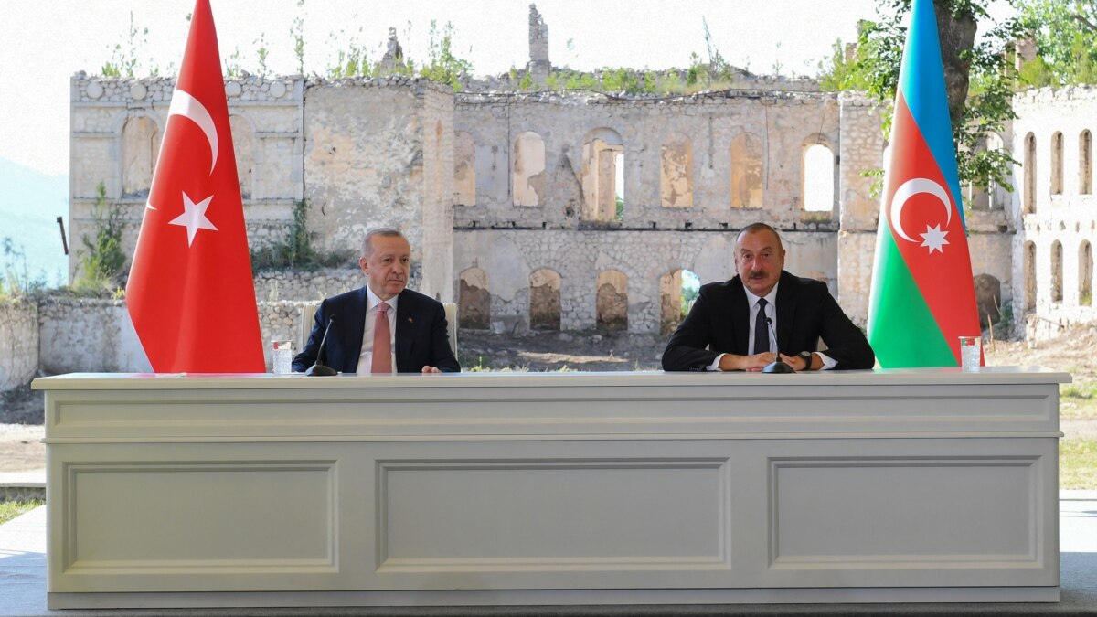 "Azərbaycanın hesabına idxal-ixracdakı fərqi 1.5 milyard dollar azaldacağıq "