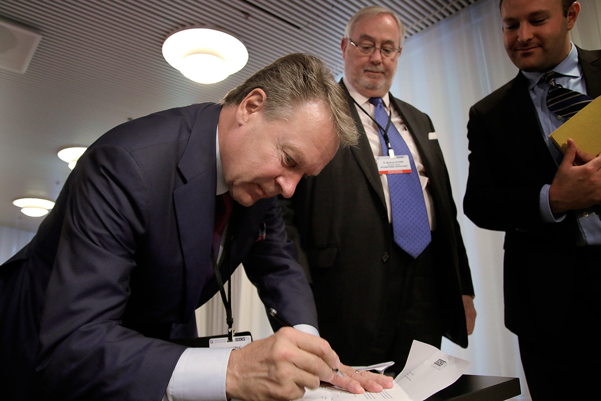 "Bir partiyanın adına bülletenləri minlərlə yox, milyonla atıblar"