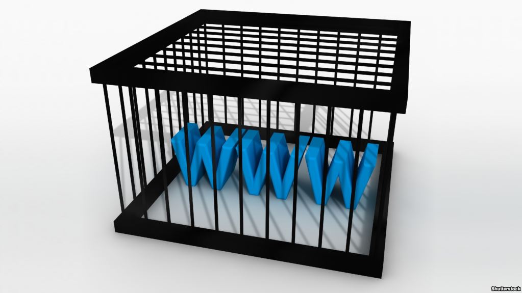 Rusiya internetdə də müharibə rejiminə keçib