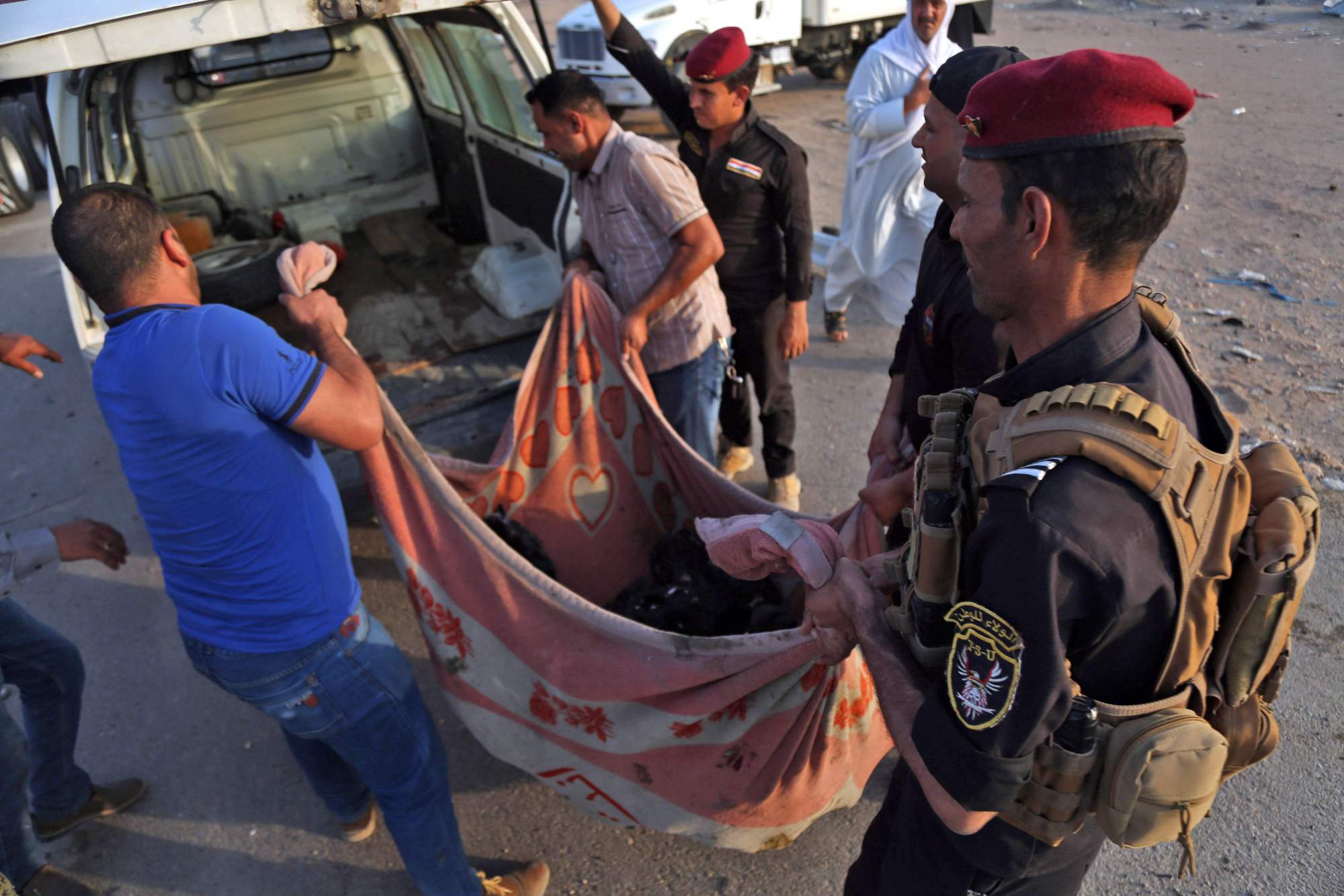 İraqda terror aktı törədilib: 74 nəfər ölüb, 93 nəfər yaralanıb