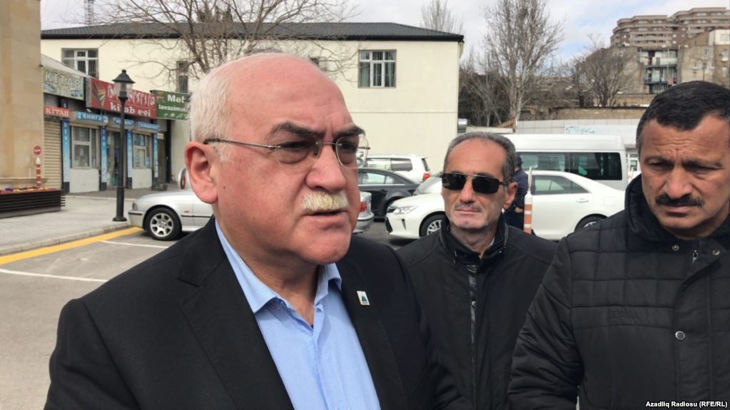 İsa Qəmbər: "Bütün dünya Əfqanın oğurlandığını və Azərbaycana təhvil verildiyini bilir"