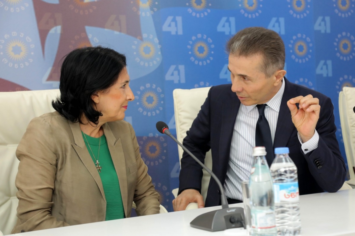 Müxalifət borc amnistiyasını Gürcüstan hökumətinin “çarəsizlik jesti” adlandırıb