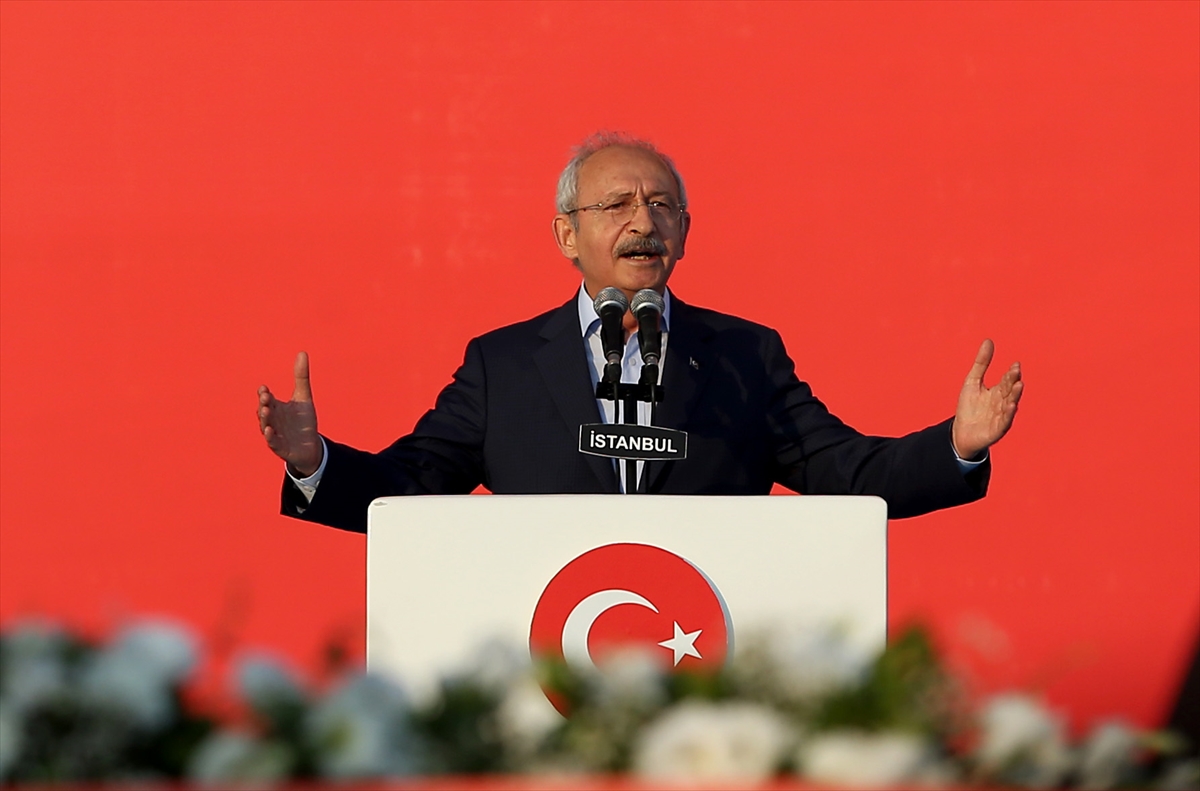 Kılıçdaroğlu yenidən CHP sədri seçildi
