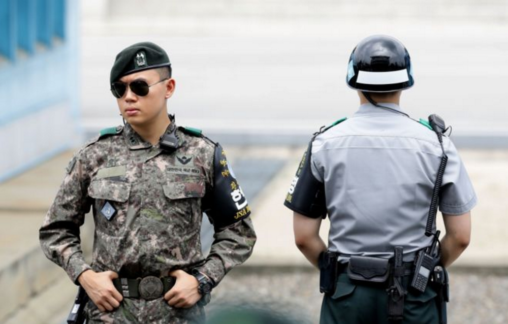 Cənubi Koreya Şimala hərbi danışıqlar keçirməyi təklif edir