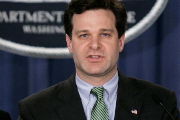 Tramp FTB direktorluğuna yeni namizədini Senata təqdim edib