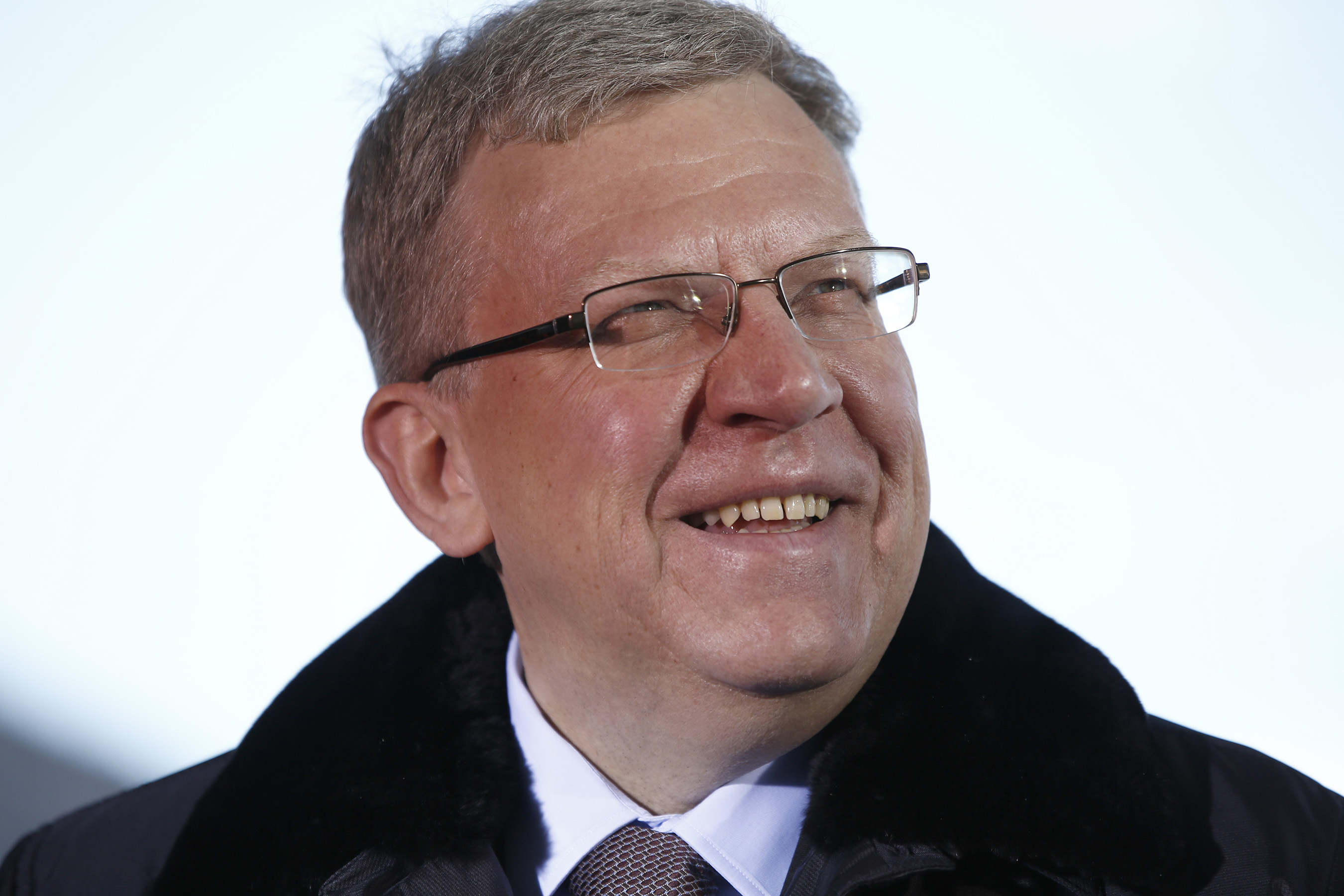 Putinin yaxın adamı neftin özəlləşdirilməsindən danışdı