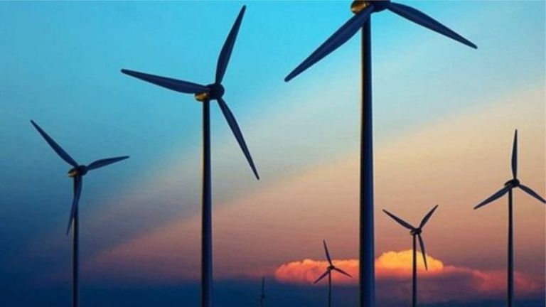 Külək enerjisindən elektrik istehsalı rekord həddə çatıb