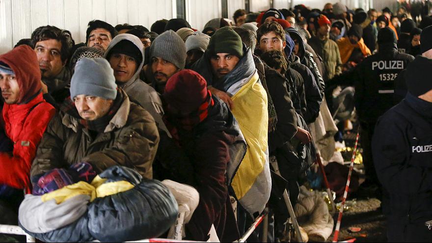 Almaniyada ilin əvvəlindən bəri qaçqınlara 600-dən çox hücum olub