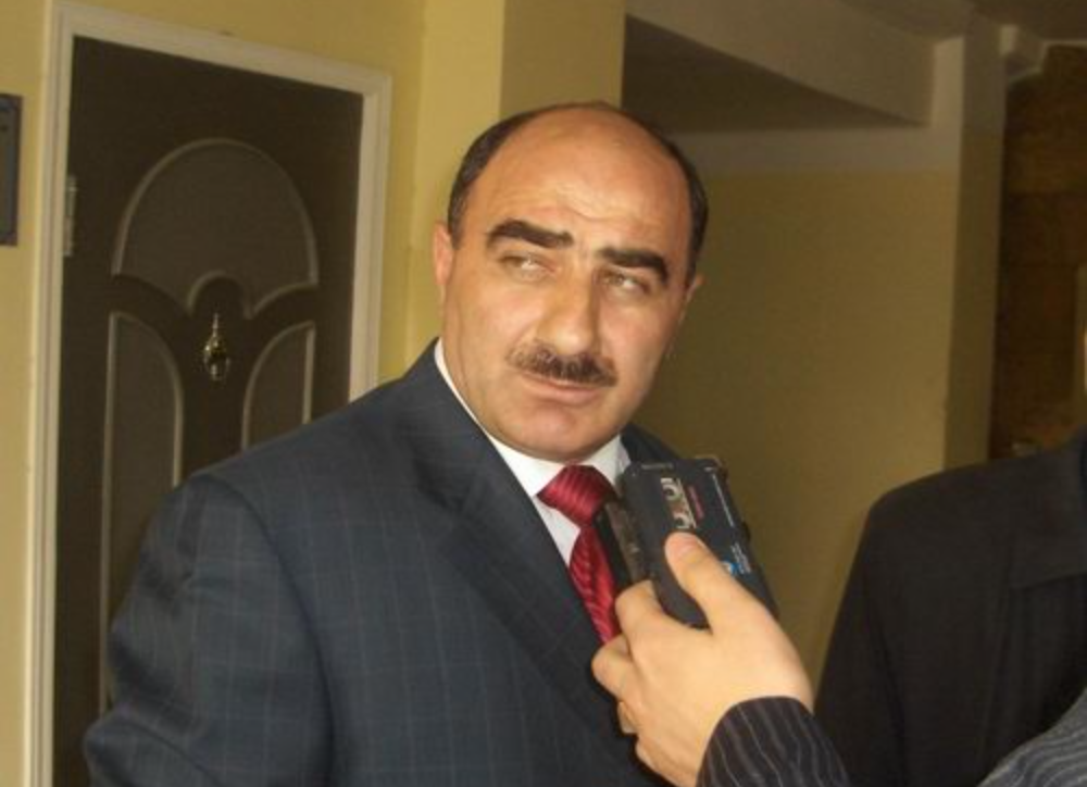 Hökumət dələduzluğa görə həbs edilən sabiq dekan müavininə də qrant ayırıb