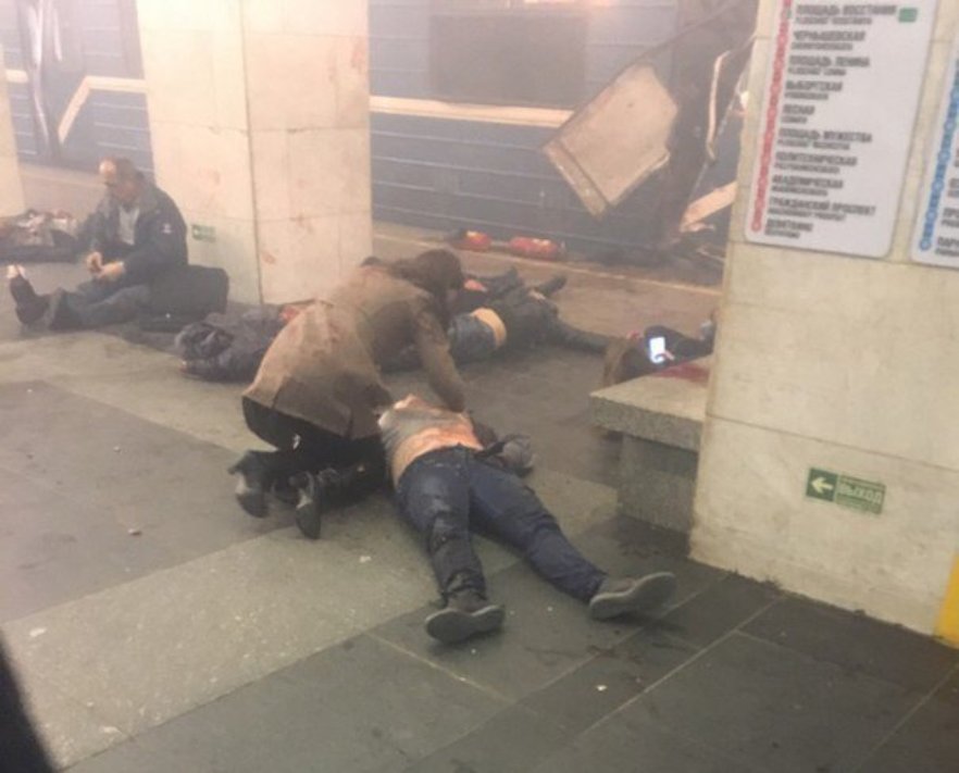 Peterburq metrosunda partlayış baş verib - [Yenilənir]