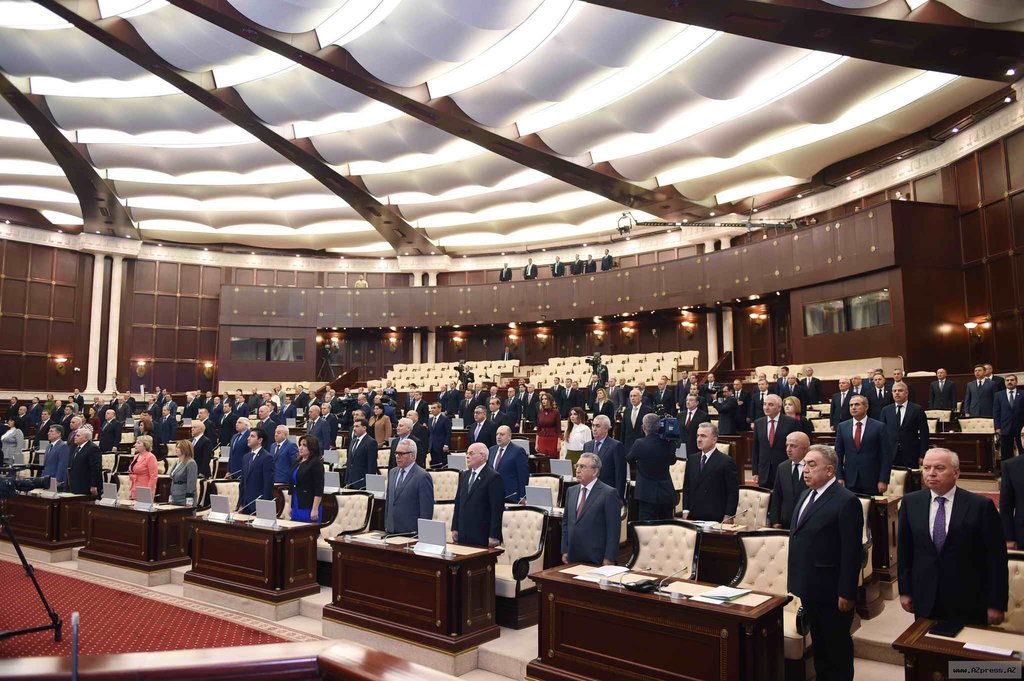 GRECO: Azərbaycanda deputatlar, prokurorlar, hakimlər hələ də aktivlərini bəyan etmirlər