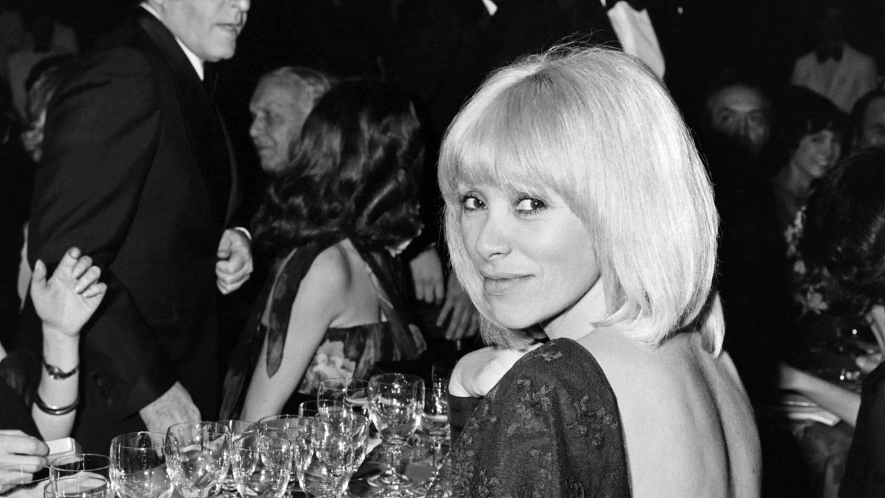 Məşhur fransız aktrisası Mirey Dark vəfat edib