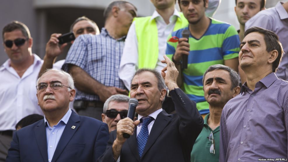 Müsavat birgə mitinq keçirilməsinə qərar verib