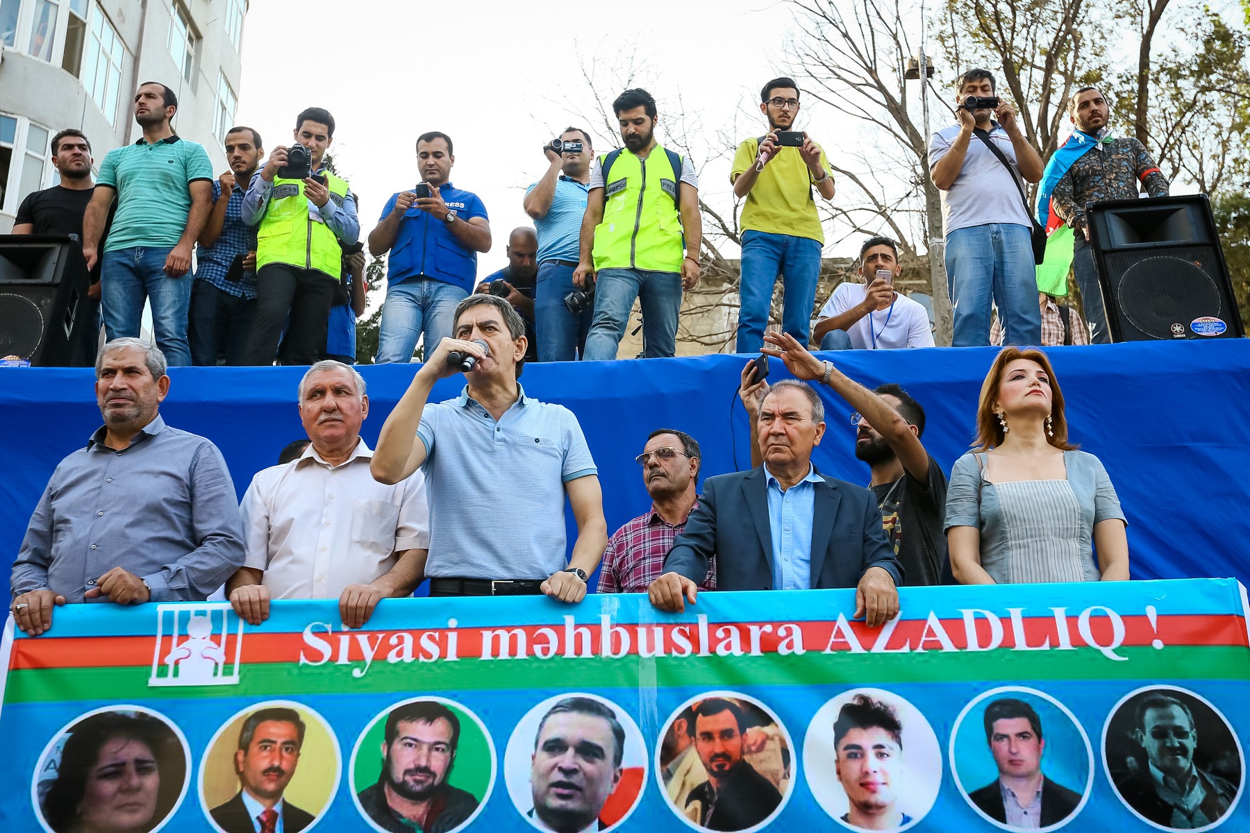 Milli Şura mitinq elan etməkdən, İcra Hakimiyyəti isə "yox" cavabı verməkdən yorulmur