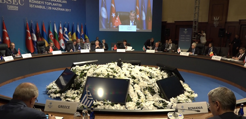 İstanbulda QDİƏT üzv-ölkələrin xarici işlər nazirləri şurasının iclası keçirilib