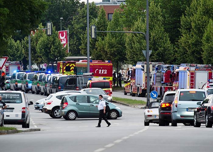 Münhendə silahlı hücum - 10 ölü