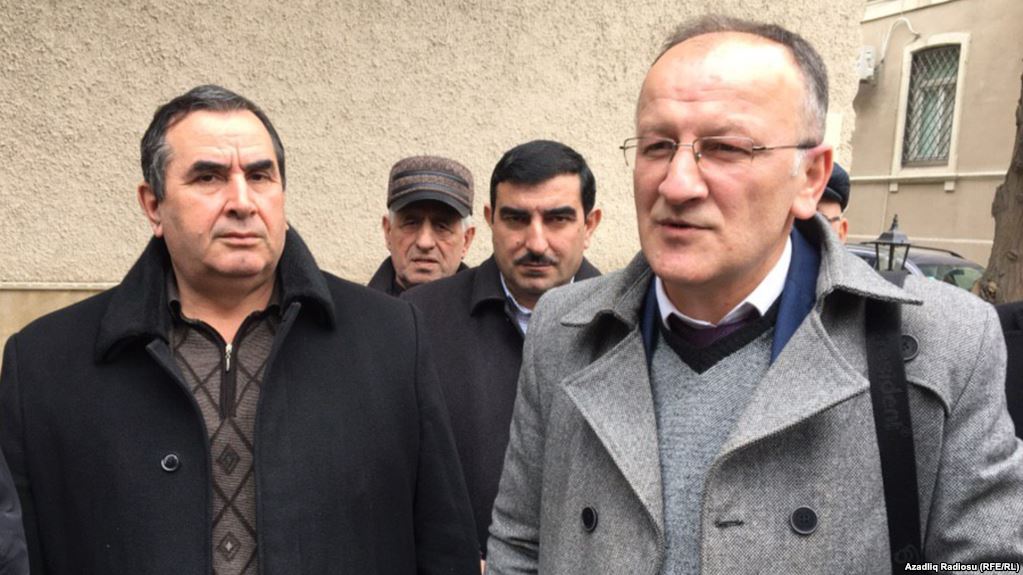 Jurnalist Mustafa Hacıbəyliyə 5 il 6 ay şərti həbs cəzası verildi
