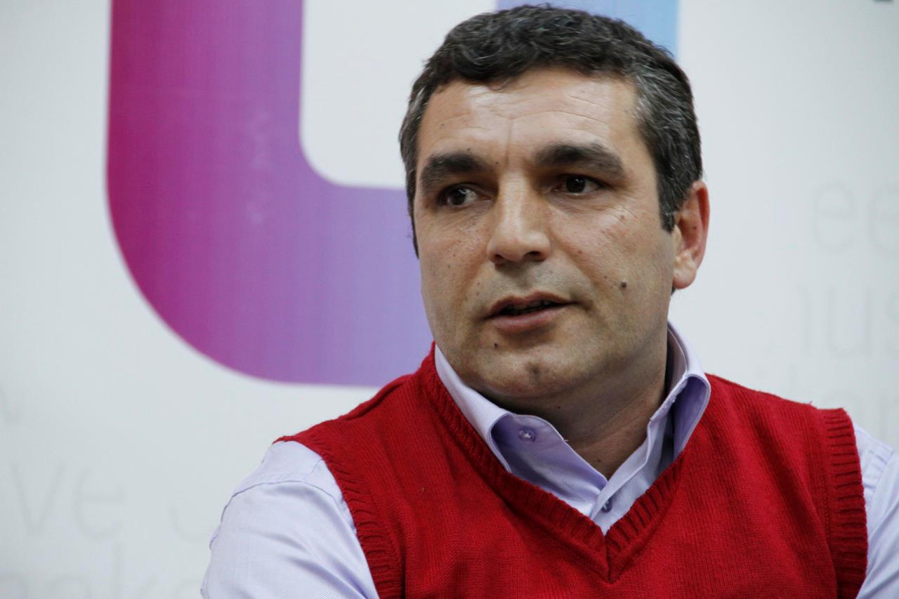 "Çox pis ssenari: Neftin qiyməti 40 dollar olarsa, manat kəskin düşəcək"