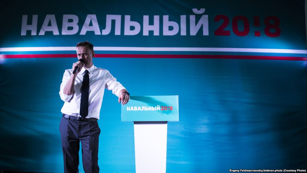 Kreml Navalny-nin seçki kampaniyasına əngəl törətməkdə davam edir