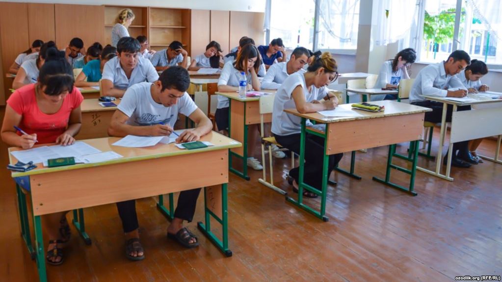 Özbəkistanda abiturientlər üçün dualar dərc olunub