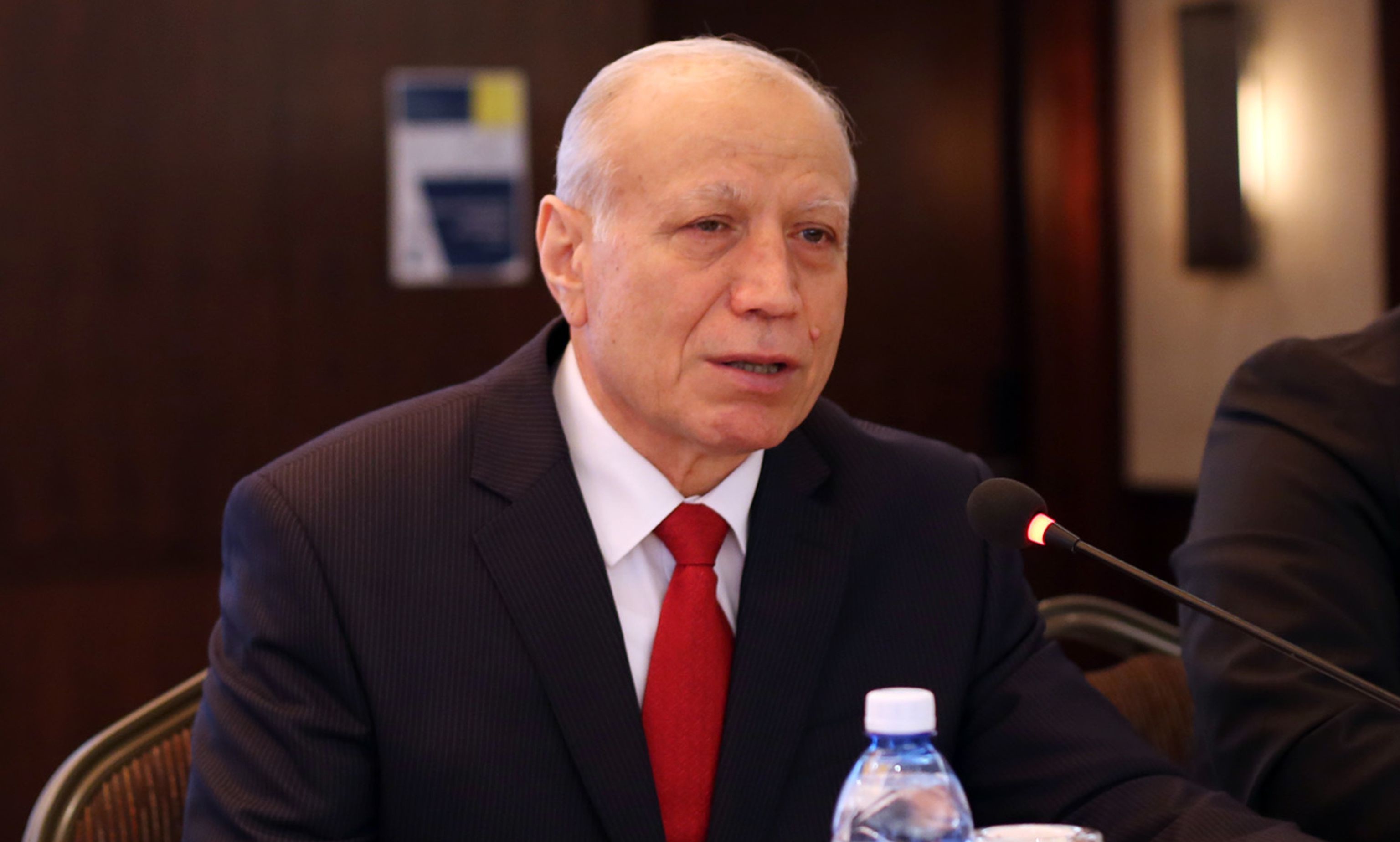 Azərbaycan xarici ölkələrin 73 vətəndaşına qaçqın statusu verib