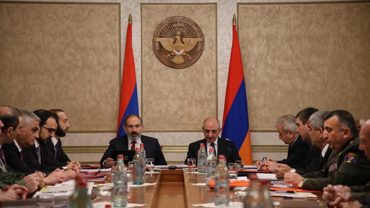 Yerevan və Qarabağ arasında qarşıdurma dərinləşir