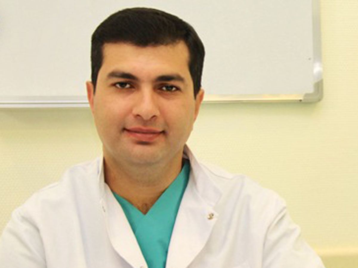 “Yeni Klinika”nın həbs edilən direktorunun məhkəmə vaxtı məlum olub