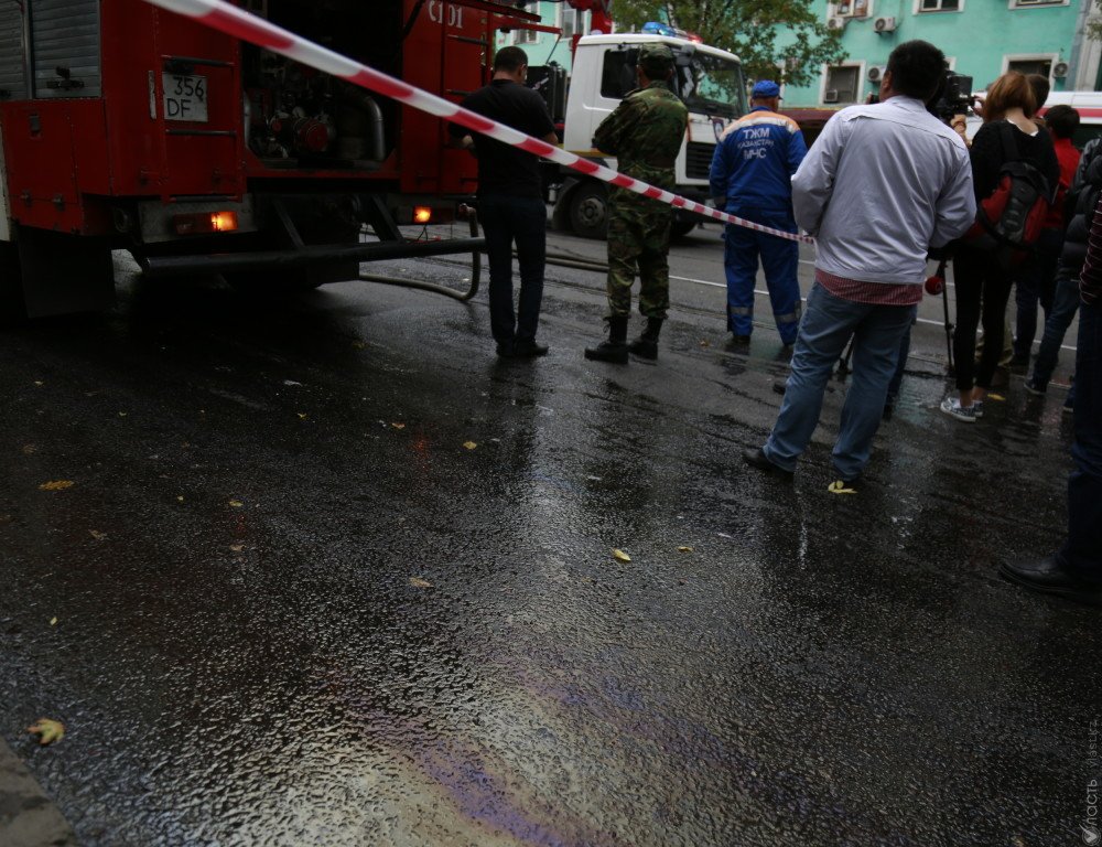 Rusiyada avtobus qatarla toqquşub: 21 nəfər ölüb, 15 nəfər xəsarət alıb