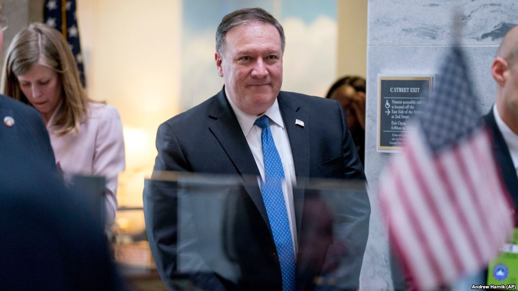 Senat Pompeonun dövlət katibi vəzifəsinə namizədliyini təsdiq etdi