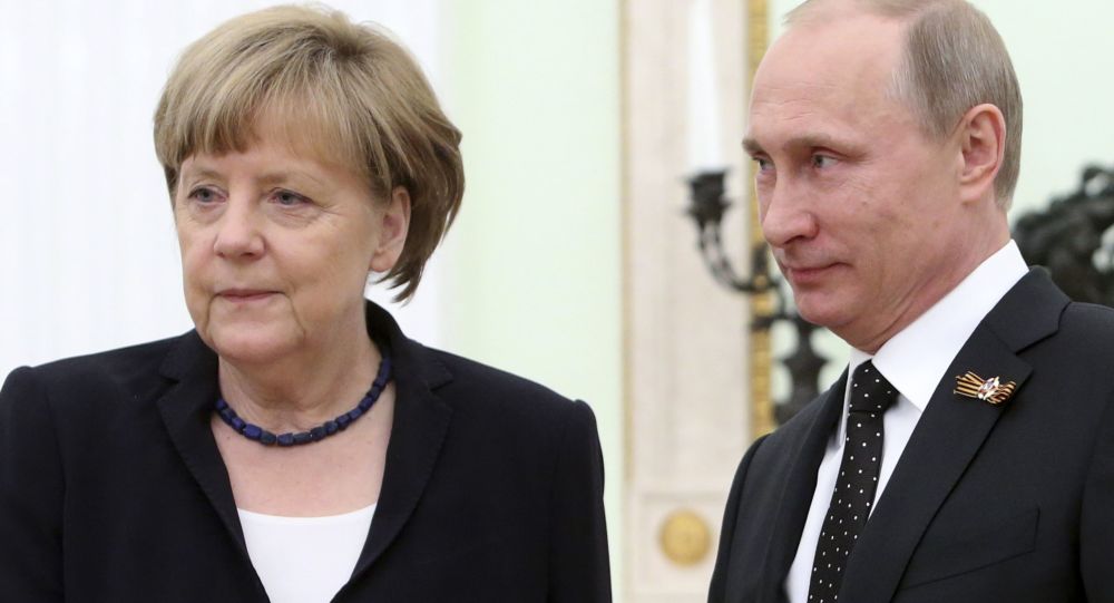 Merkel Soçidə Putin ilə Suriya və Ukrayna böhranlarını müzakirə edəcək